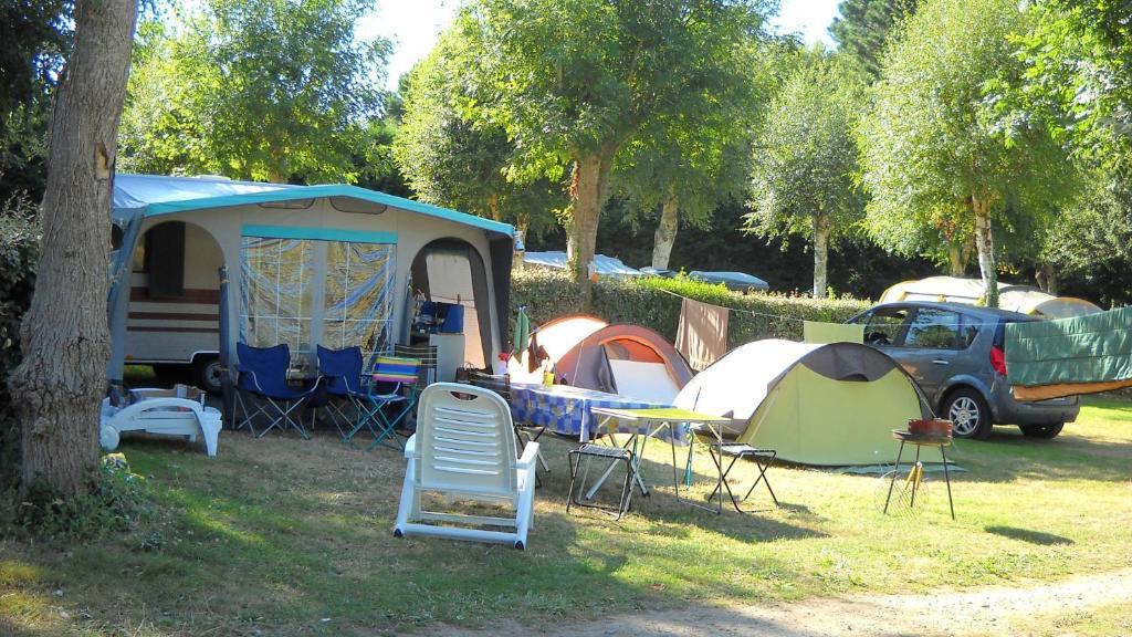 Hotel Camping Les Genets Penmarcʼh Exterior foto